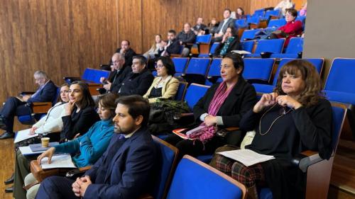 lanzamiento-estudio-laberintos-de-cristal-mujeres-en-la-ciencia-y-las-carreras-acadmicas-en-el-mbito-idie_53757118947_o